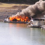 marina houseboat fire 015